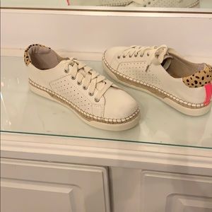 Dolce Vita Morris Off White Stella Espadrille Detail Sneakers- sizes 8.5 Or 10